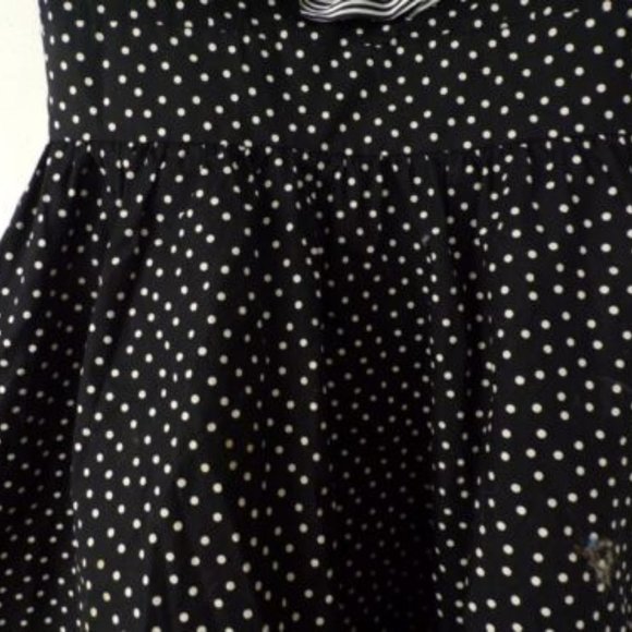H&M Black & White Polka Dot Flower Embellishment Sleeveless Puffy Dress Size 6 - Picture 3 of 4